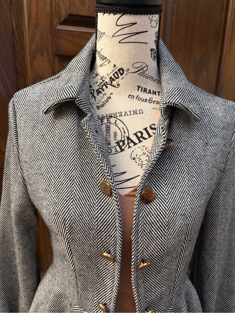SHEIN Gray Herringbone Peplum Blazer with Gold Buttons - Picture 5 of 16